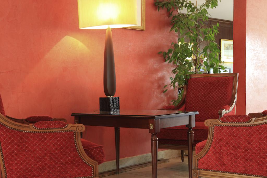 Amiral Hotel