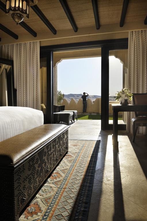 Qasr Al Sarab Desert Resort by Anantara