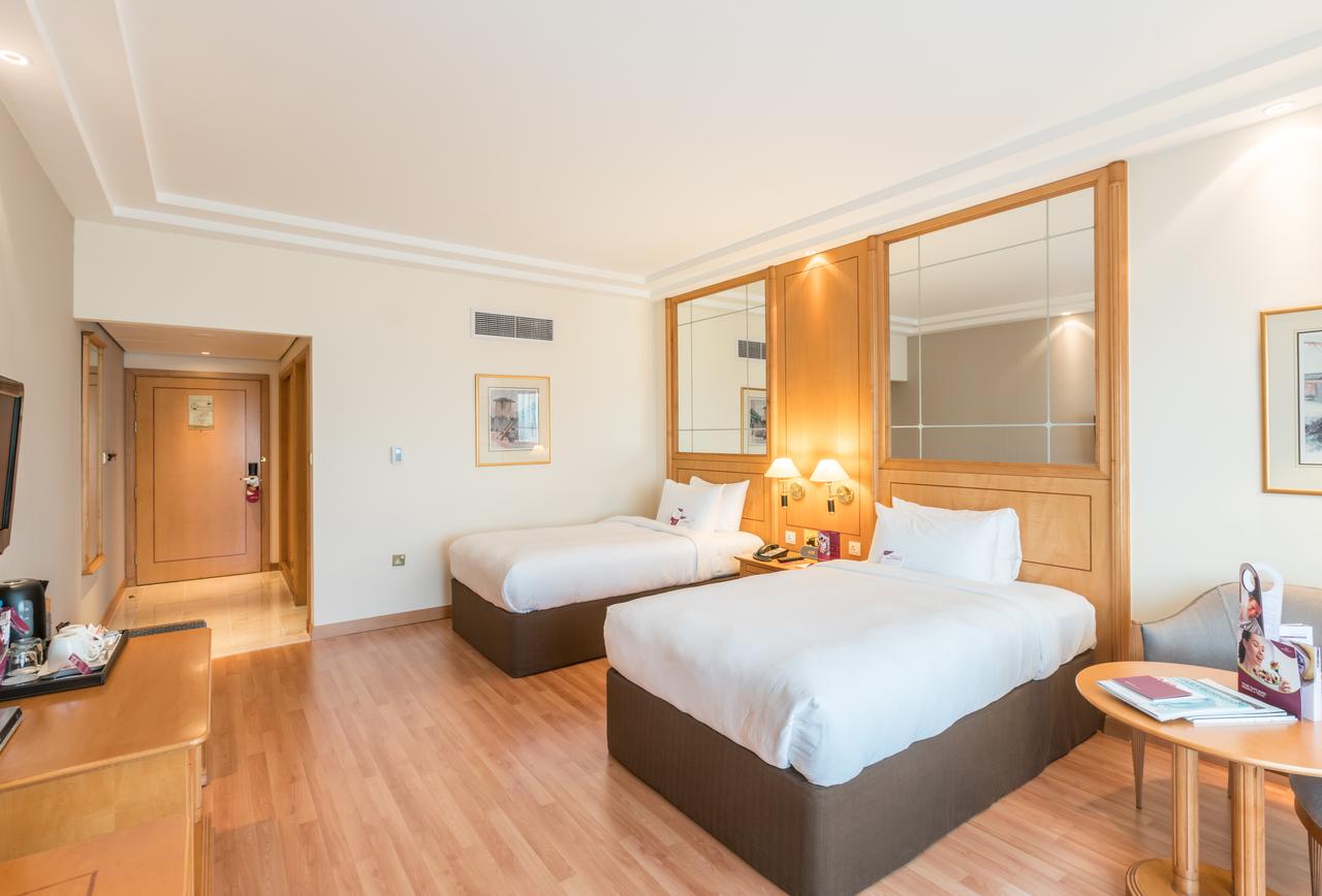 Crowne Plaza Abu Dhabi