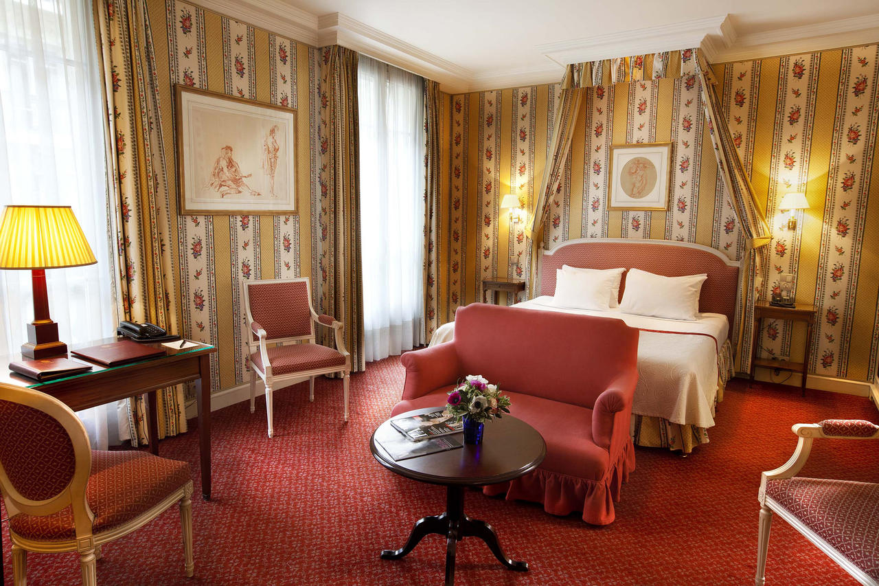 Victoria Palace Hôtel 5*