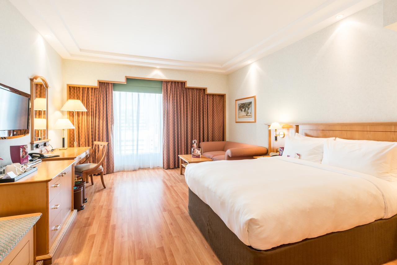 Crowne Plaza Abu Dhabi