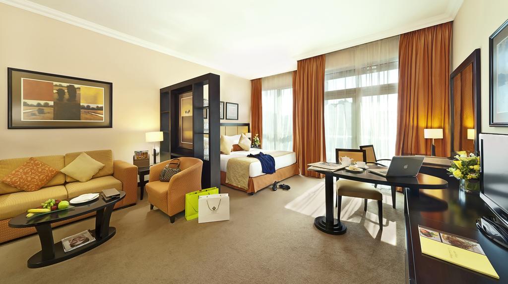 Al Manzel Hotel Apartments