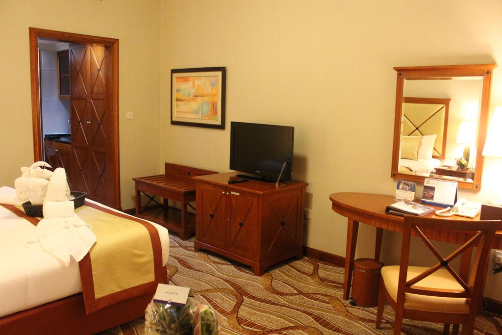 Al Diar Capital Hotel