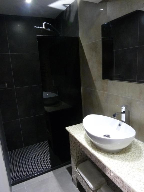 Achilleos City Hotel