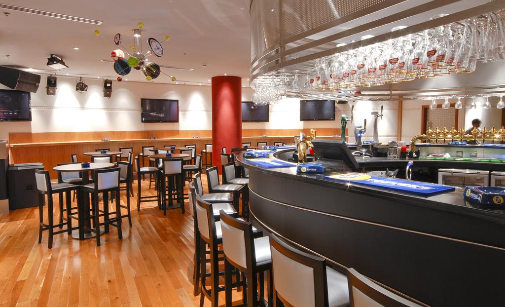Ramada Chelsea Hotel