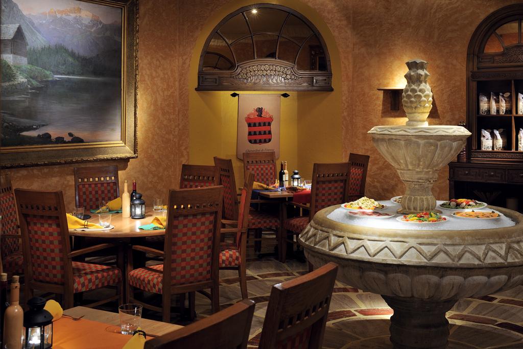 Cairo Marriott Hotel & Omar Khayyam Casino