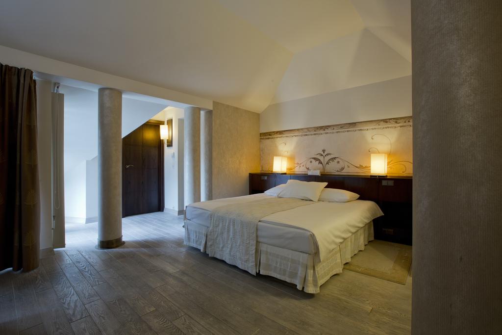 Mamaison Hotel Le Regina Warsaw