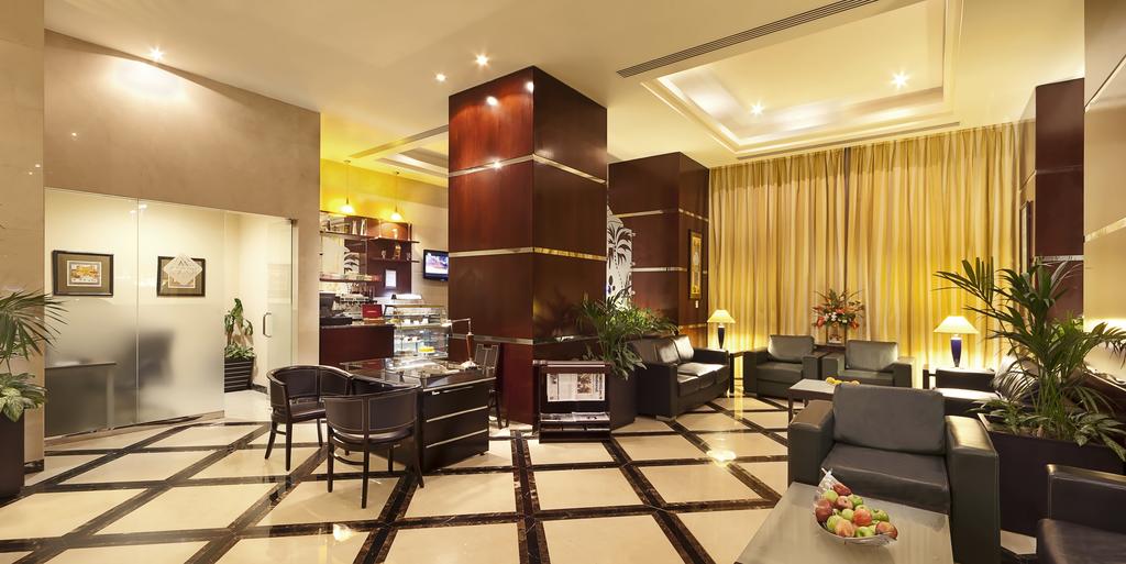 Al Manzel Hotel Apartments