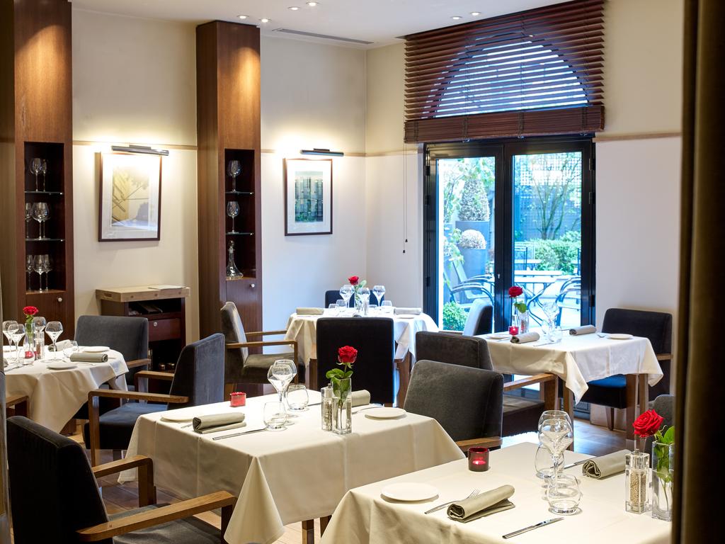 Radisson Blu Hotel, Champs Elysees Paris
