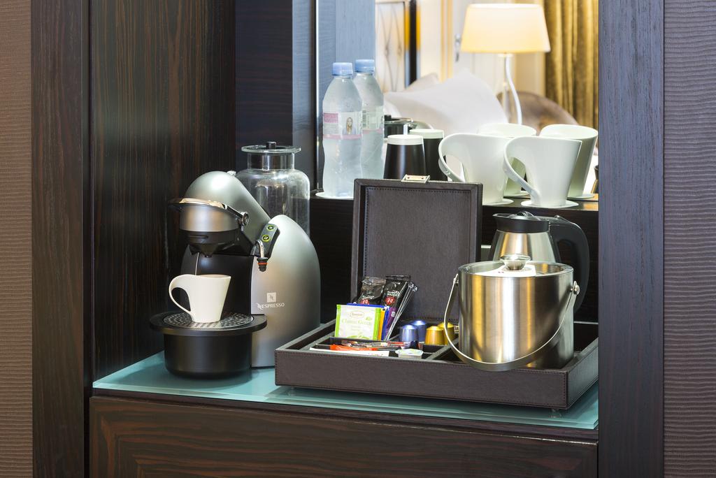 Paris Marriott Opera Ambassador Hotel