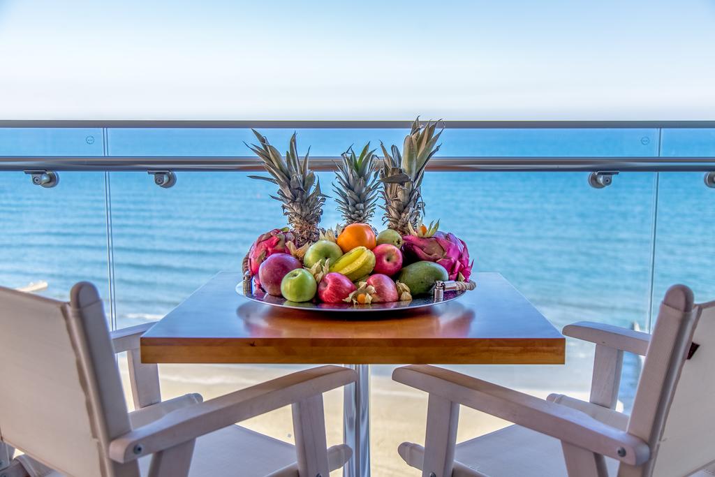 The Ciao Stelio Deluxe Hotel
