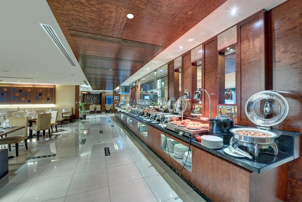 Emirates Grand Hotel