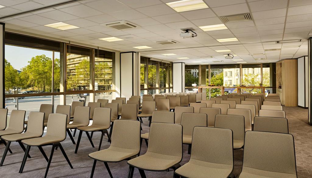 Hyatt Regency Paris Étoile