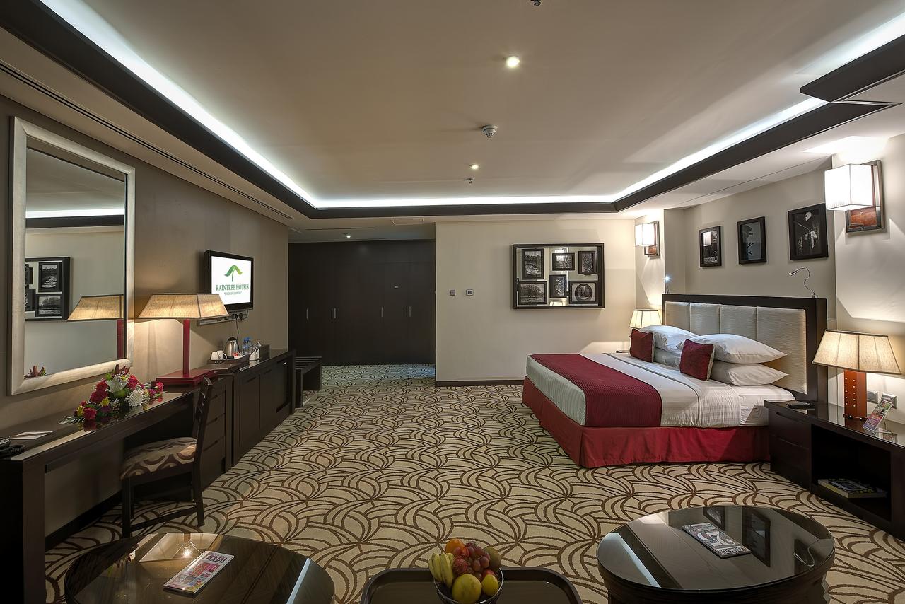 Raintree Rolla Hotel