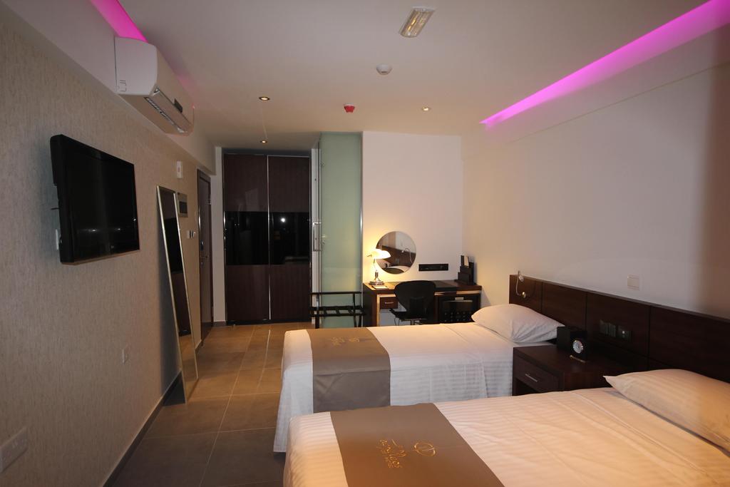 Achilleos City Hotel