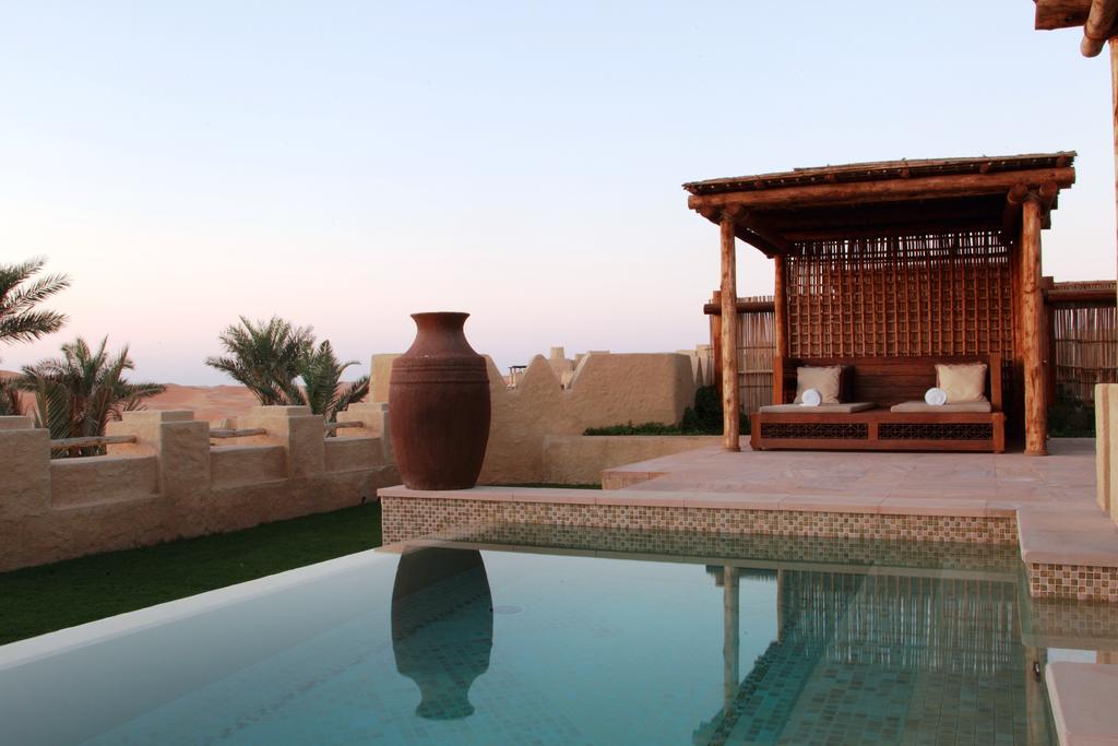 Qasr Al Sarab Desert Resort by Anantara