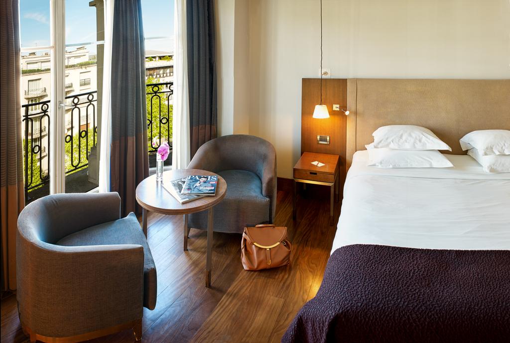 Radisson Blu Hotel, Champs Elysees Paris