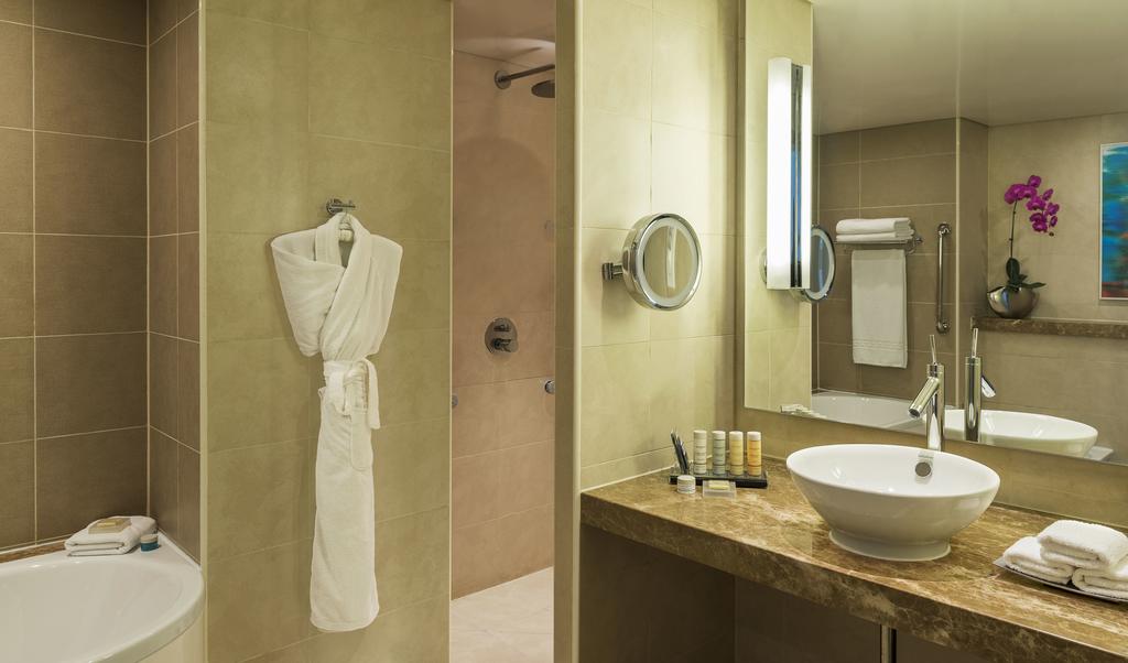 Radisson Blu, Abu Dhabi Yas Island