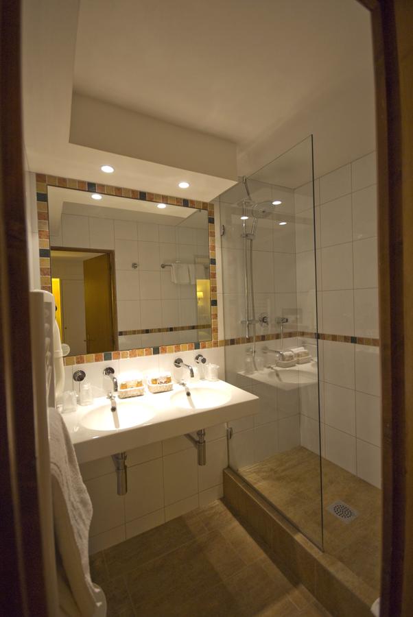 Hotel Saint Paul Rive Gauche