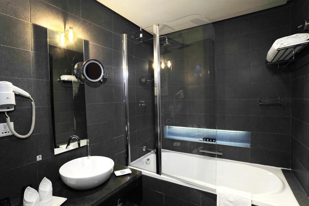 Hues Boutique Hotel
