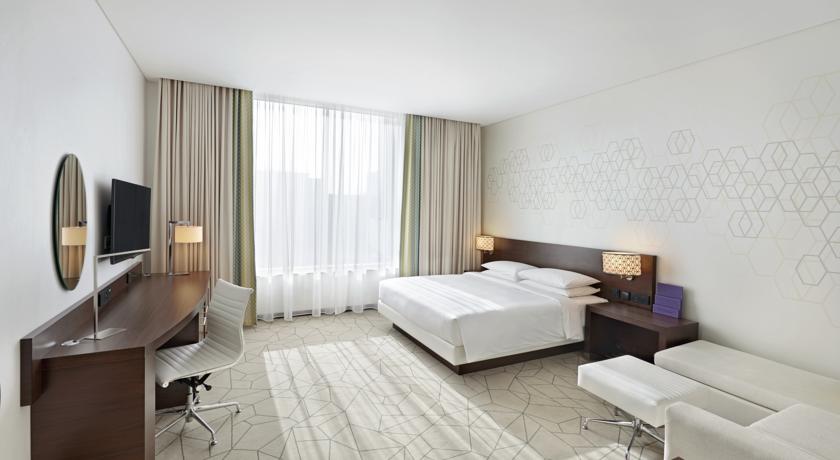 Hyatt Place Dubai Baniyas Square