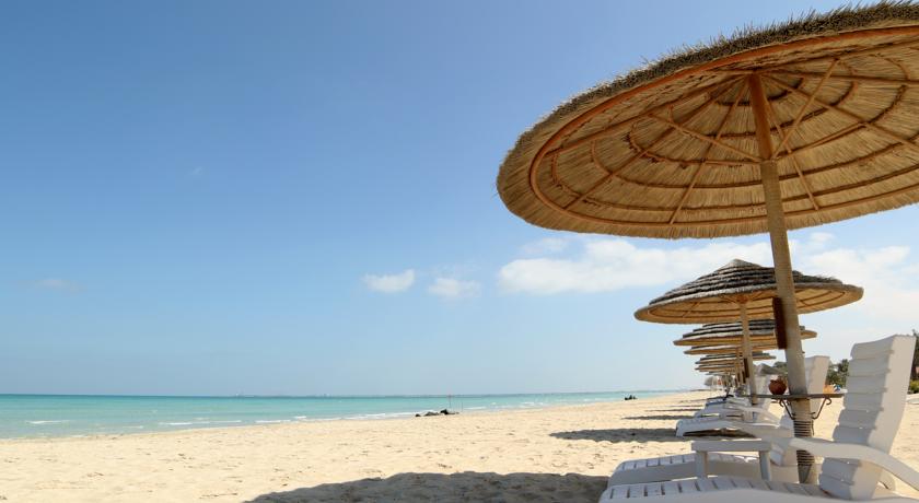 DANAT RESORT JEBEL DHANNA
