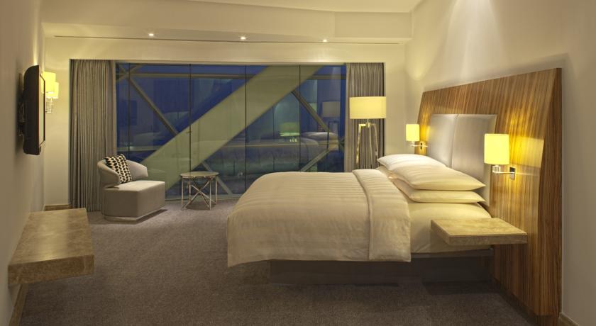 Hyatt Capital Gate, Abu Dhabi