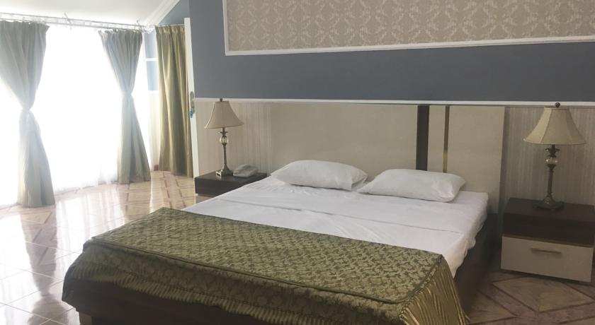 Al Khalidiah Resort