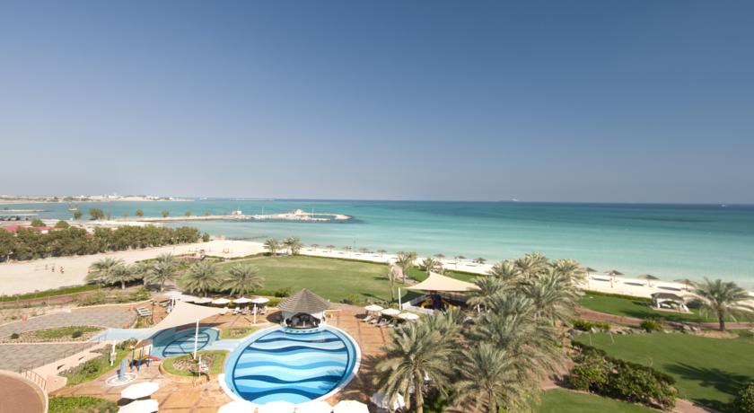 DANAT RESORT JEBEL DHANNA