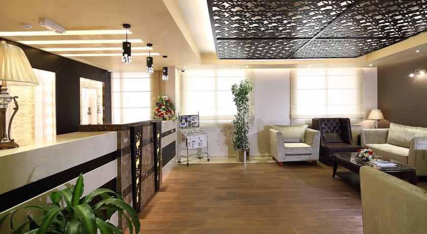 Flora Al Souq Hotel