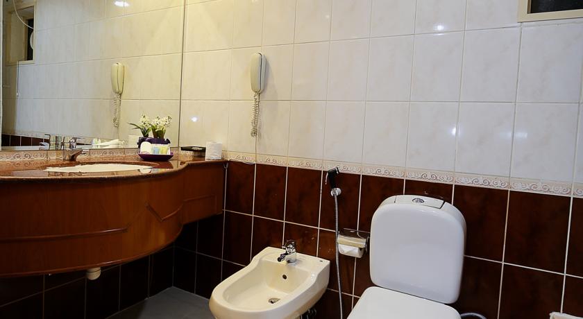 Jonrad Hotel