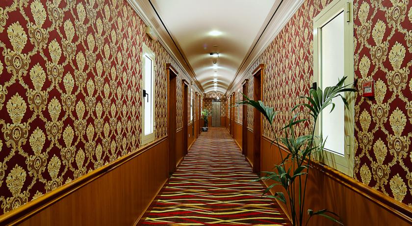 Jonrad Hotel
