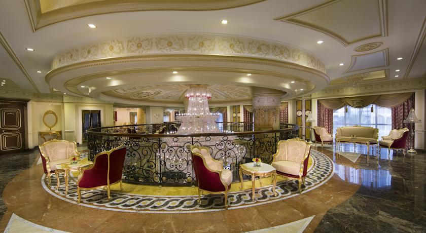 Royal Rose Hotel