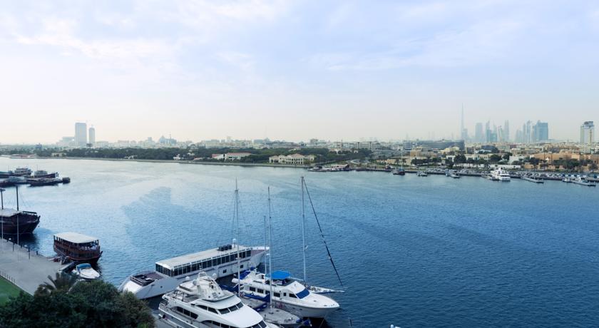 Sheraton Dubai Creek Hotel & Towers