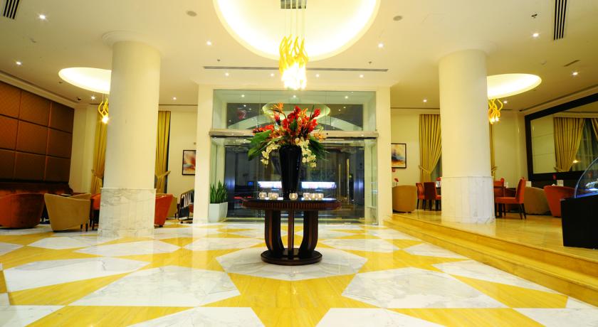 Paragon Hotel