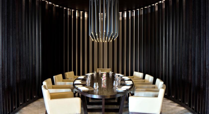 Pullman Dubai Creek City Centre