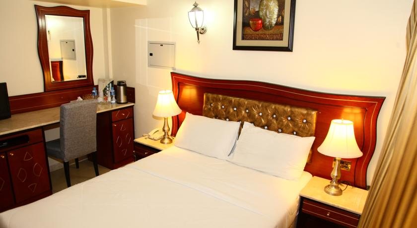 Saffron Hotel