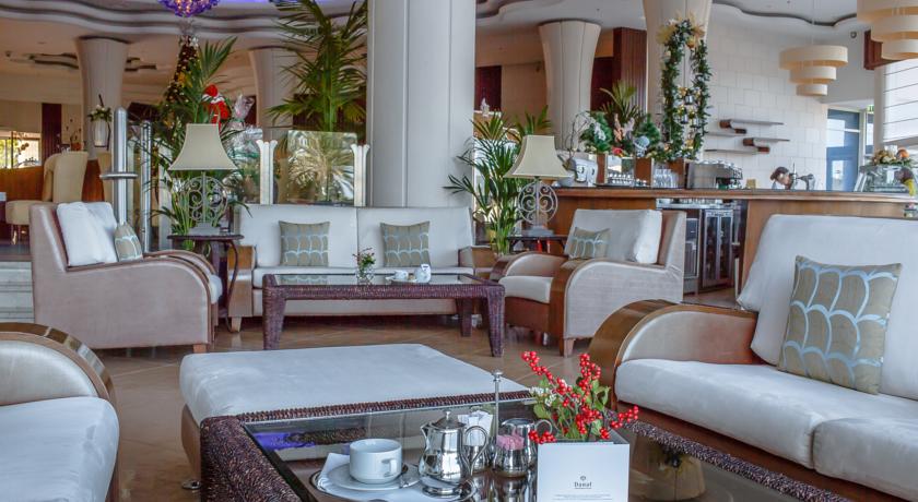 DANAT RESORT JEBEL DHANNA