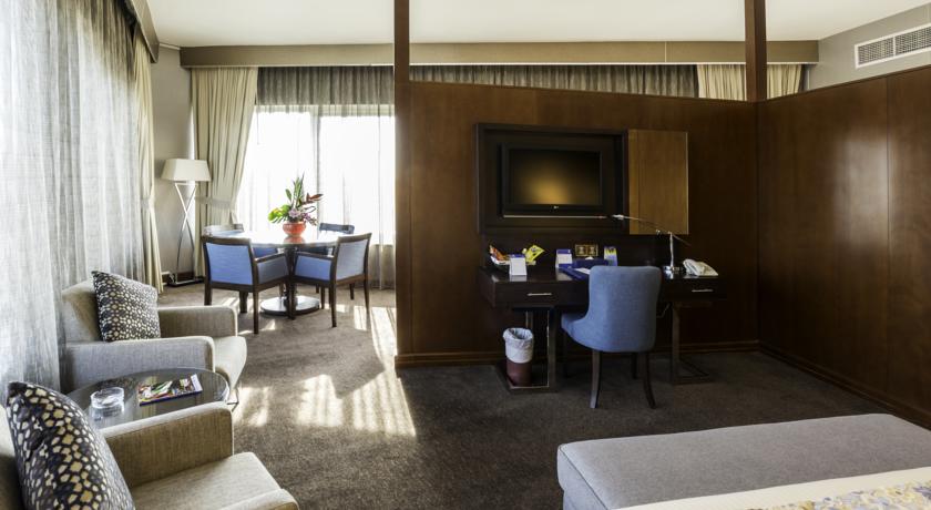 Howard Johnson Hotel Bur Dubai