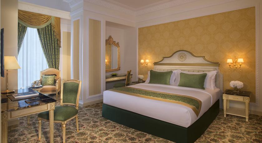 Royal Rose Hotel