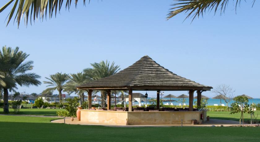 DANAT RESORT JEBEL DHANNA