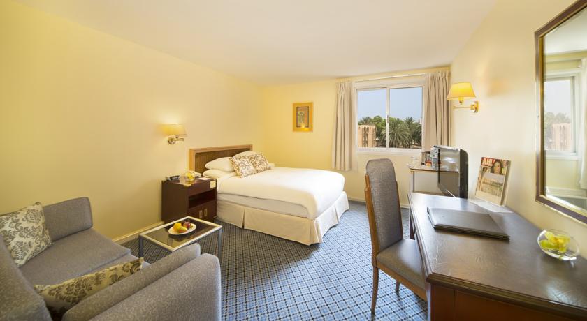 Dhafra Beach Hotel