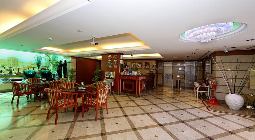Jonrad Hotel