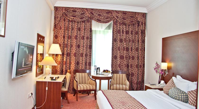 Regent Palace Hotel