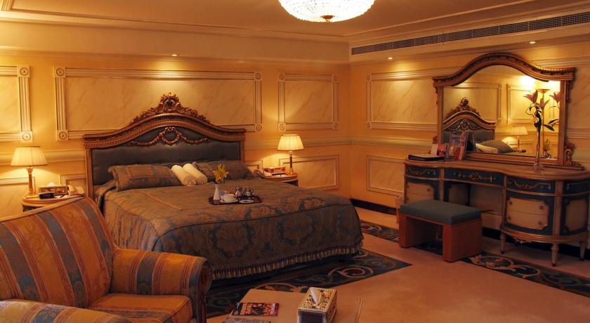 Dhafra Beach Hotel