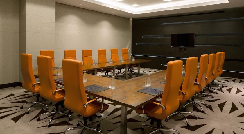 Hilton Capital Grand Abu Dhabi
