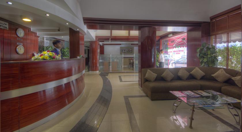 Hyde Park Hotel