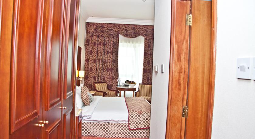 Regent Palace Hotel