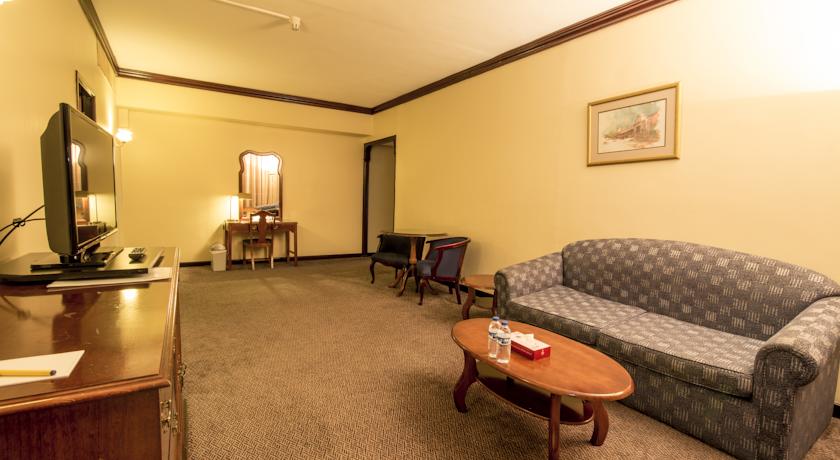 Imperial Suites Hotel
