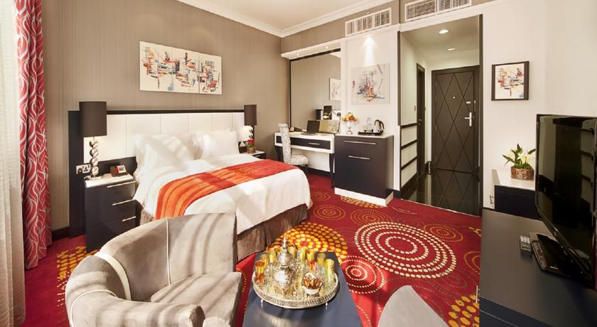 Swiss Hotel Corniche